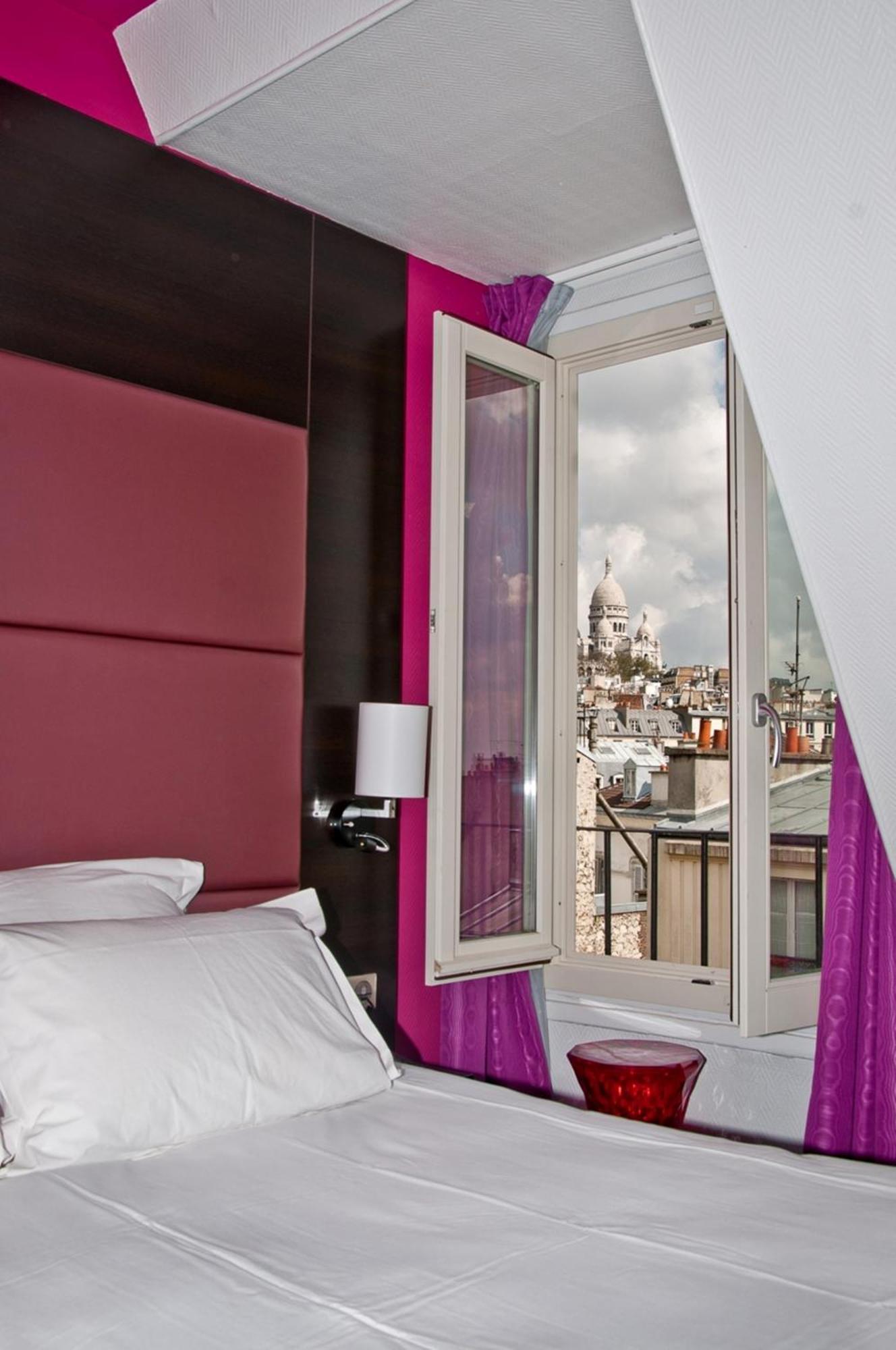 Ibis Styles Paris Pigalle Montmartre Exterior foto